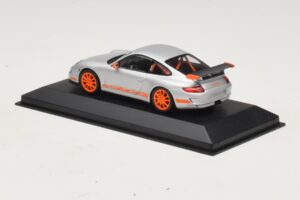 Porsche 911 997 GT3 RS Sidabrinė Oranžinė Minichamps 1:43 403066013 Metalas - nuotrauka 3 iš 4