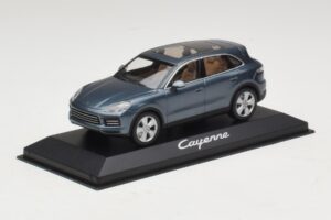 Porsche Cayenne E3 Blue Metallic Minichamps 1:43 WAP0203110J Metalas - nuotrauka 2 iš 4