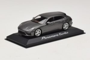 Porsche Panamera 971 Turbo Pilka Metalik Minichamps 1:43 WAP0207610H Metalas - nuotrauka 2 iš 4