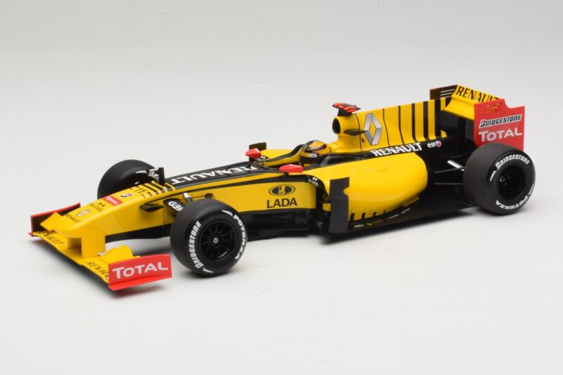 Renault R30 Showcar #11 R. Kubica F1 2010 Minichamps 1:18 150100081 Metalas