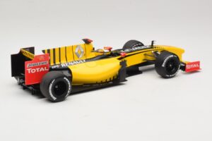 Renault R30 Showcar #11 R. Kubica F1 2010 Minichamps 1:18 150100081 Metalas - nuotrauka 2 iš 6