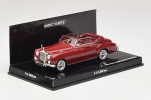 Rolls-Royce Silver Cloud II Kabrioletas Raudonas Minichamps 1:43 436134930 Metalas - nuotrauka 2 iš 4