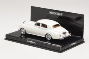 Rolls-Royce Silver Cloud II Baltas Minichamps 1:43 436134900 Metalas - nuotrauka 3 iš 4