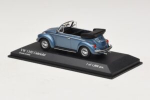 Volkswagen 1302 Kabrioletas Mėlynas Metalinis Minichamps 1:43 430055042 Metalas - nuotrauka 3 iš 4