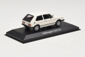 Volkswagen Golf GTI Mk1 Baltas Maxichamps 1:43 940055171 Metalas - nuotrauka 2 iš 4