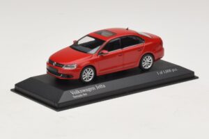 Volkswagen Jetta Mk6 Raudonas Minichamps 1:43 400059001 Metalas - nuotrauka 2 iš 4