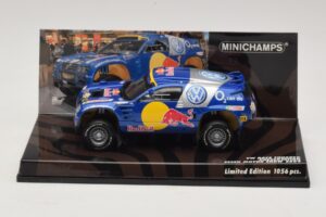 Volkswagen Race Touareg Red Bull Presentation Essen Motor Show 2004 Minichamps 1:43 436045300 Metalas