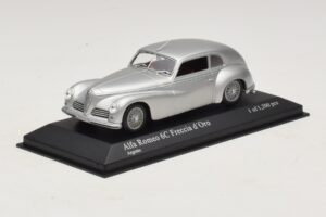 Alfa Romeo 6C 2500 Freccia d'Oro Sidabrinis Minichamps 1:43 400120480 Metalas - nuotrauka 2 iš 5