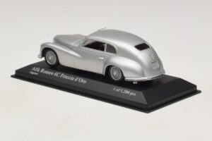 Alfa Romeo 6C 2500 Freccia d'Oro Sidabrinis Minichamps 1:43 400120480 Metalas - nuotrauka 3 iš 5