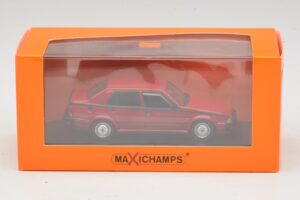 Alfa Romeo 75 V6 3.0 America Raudonas Maxichamps 1:43 940120461 Metalas - nuotrauka 5 iš 5