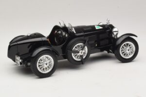 Alfa Romeo 8C Monza Juodas Bburago 1:18 3014-P1 Metalas - nuotrauka 2 iš 6
