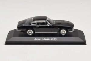 Aston Martin DBS Juodas Maxichamps 1:43 940137601 Metalas