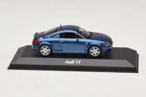 Audi TT 8N Mėlyna Metalik Maxichamps 1:43 940017220 Metalas
