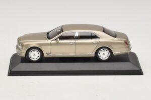 Bentley Mulsanne Auksinė Metalik Minichamps 1:43 40433 Metalas