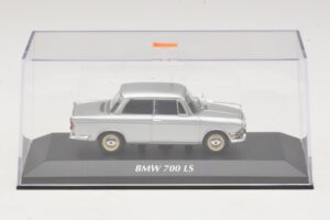 BMW 700 LS Sidabrinis Maxichamps 1:43 940023700 Metalas - nuotrauka 4 iš 5