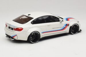 BMW M4 F82 Liberty Walk Pakaitinė Dėžė GT Spirit 1:18 GT067-R1 Derva - nuotrauka 2 iš 6