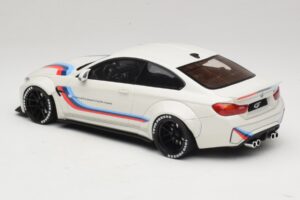 BMW M4 F82 Liberty Walk Pakaitinė Dėžė GT Spirit 1:18 GT067-R1 Derva - nuotrauka 5 iš 6
