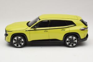 BMW XM G09 Geltonas Minichamps 1:18 110023302 Metalas - nuotrauka 4 iš 8