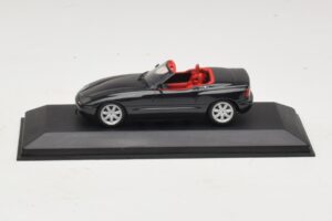 BMW Z1 Tamsiai Žalias Su Raudonu Salonu Minichamps 1:43 BMW021 Metalas
