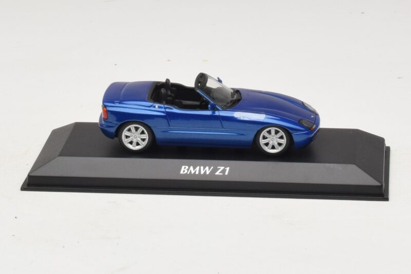 BMW Z1 E30 Mėlyna Metalik Maxichamps 1:43 940020101 Metalas