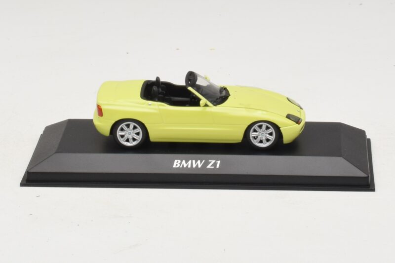 BMW Z1 E30 Geltonas Maxichamps 1:43 BMW Z1 E30 Geltonas Maxichamps 1:43 940020100 Metalas