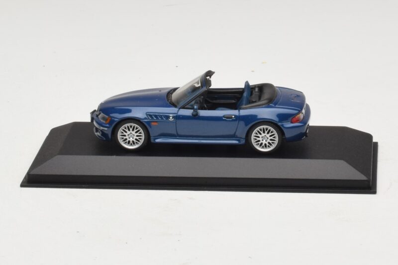 BMW Z3 E36/7 1.8 M Package Mėlynas Pakaitinė Dėžė Minichamps 1:43 BMW Z3 E36/7 1.8 M Package Mėlynas Pakaitinė Dėžė Minichamps 1:43 80429411714-R1 Metalas