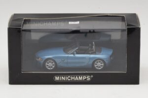 BMW Z4 E85 Šviesiai Mėlyna Metalik Pakaitinė Dėžė Minichamps 1:43 80420144054-R1 Metalas - nuotrauka 5 iš 5