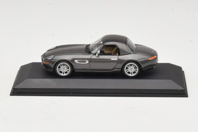 BMW Z8 E52 Hardtop Pilkas Minichamps 1:43 BMW022 Metalas