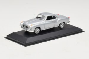 Borgward Isabella Kupė Sidabrinė Minichamps 1:43 400096031 Metalas - nuotrauka 2 iš 5