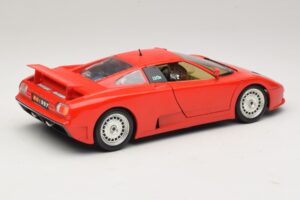 Bugatti EB110 Raudonas Bburago 1:18 3055-P1 Metalas - nuotrauka 3 iš 8