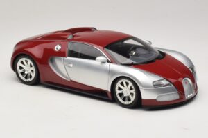 Bugatti Veyron Centenaire Edition Chrome Red Minichamps 1:18 100110851 Metalas - nuotrauka 6 iš 8