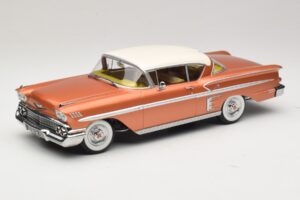 Chevrolet Bel Air Impala Coupe Varinė & Kreminė KK-Scale 1:18 KKDC181591 Metalas