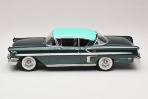 Chevrolet Bel Air Impala Coupe Tamsiai Žalia Metalik & Žalia KK-Scale 1:18 KKDC181594 Metalas - nuotrauka 3 iš 6