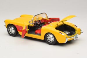 Chevrolet Corvette C1 Kabrioletas Geltonas Raudonas Bburago 1:18 3034-M2 Metalas - nuotrauka 5 iš 8