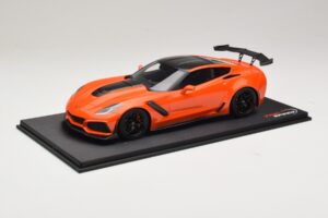 Chevrolet Corvette C7 ZR-1 High Voltage Tint TopSpeed 1:18 TS0147 Derva