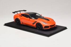 Chevrolet Corvette C7 ZR-1 High Voltage Tint TopSpeed 1:18 TS0147 Derva - nuotrauka 4 iš 6