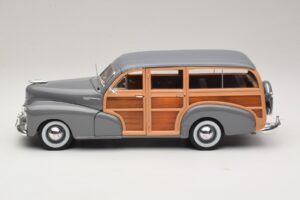 Chevrolet Fleetmaster Woody Pilkas Maisto 1:18 31854 Metalas - nuotrauka 4 iš 8