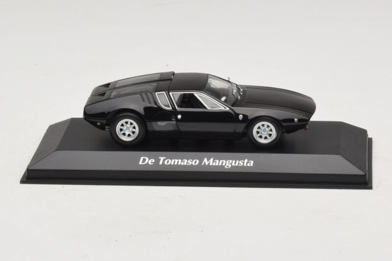 De Tomaso Mangusta Juodas Maxichamps 1:43 940127121 Metalas