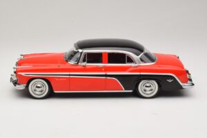 DeSoto Fireflite Sedan Raudonas & Juodas KK-Scale 1:18 KKDC181541 Metalas - nuotrauka 3 iš 6