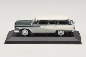 Edsel Bermuda Universalas Tamsiai Žalia Balta Minichamps 1:43 400082013 Metalas