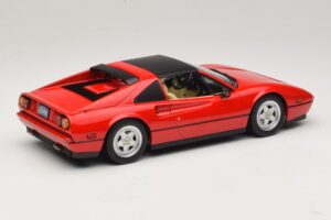 Ferrari 328 GTS US Versija Raudonas Beverly Hills Cop II Su Smėlio Spalvos Salonu KK-Scale 1:18 KKDC181701 Metalas - nuotrauka 3 iš 7