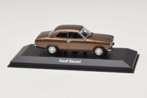 Ford Escort Mk1 Ruda Metalik Maxichamps 1:43 940081000 Metalas