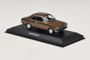 Ford Escort Mk1 Ruda Metalik Maxichamps 1:43 940081000 Metalas - nuotrauka 3 iš 5