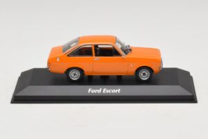 Ford Escort Mk2 Oranžinis Maxichamps 1:43 940084101 Metalas