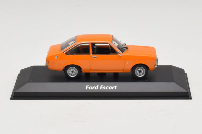 Ford Escort Mk2 Oranžinis Maxichamps 1:43 940084101 Metalas
