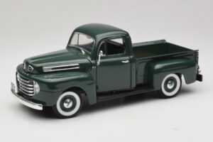 Ford F-1 Žalia Road Legends 1:18 92218 Metalas