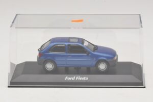 Ford Fiesta Mk4 Mėlyna Metalik Maxichamps 1:43 940085061 Metalas - nuotrauka 4 iš 5