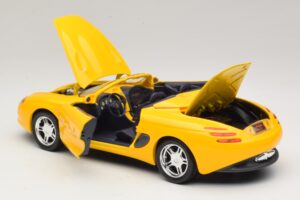 Ford Mustang Mach III Kabrioletas Geltonas Maisto 1:18 32815 Metalas - nuotrauka 5 iš 8