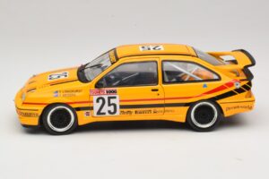 Ford Sierra RS500 #25 T. Longhurst / T. Mezera Bathurst 1000 Winner 1988 Pakaitinė Dėžė Biante 1:18 103888025-R1 Metalas - nuotrauka 4 iš 8