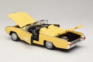 Ford Thunderbird Kabrioletas Geltonas Anson 1:18 30334-P1 Metalas - nuotrauka 5 iš 8